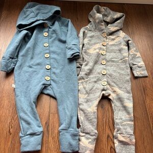 Childhoods Clothing Hooded Romper Bundle blue camo sz 12-18mo